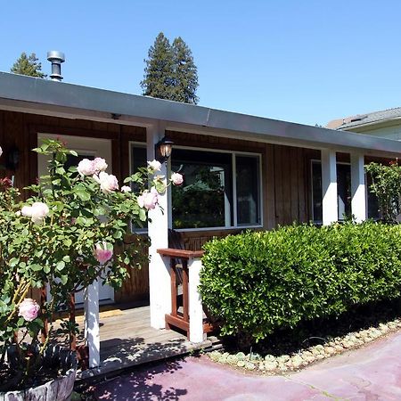 The Woods Hotel - Gay Lgbtq Cabins Guerneville Exterior photo