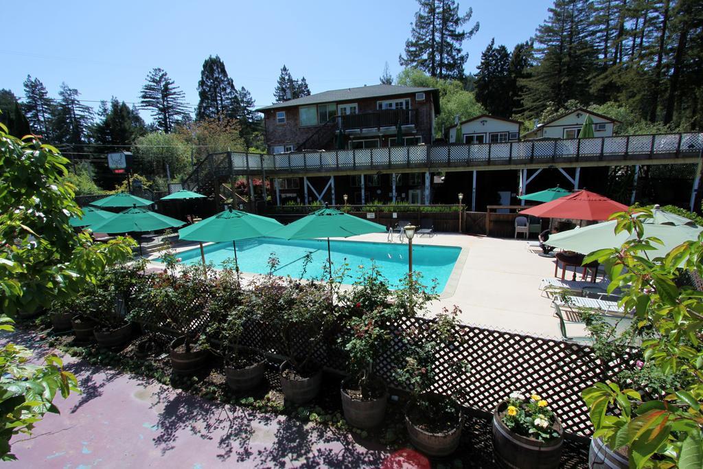 The Woods Hotel - Gay Lgbtq Cabins Guerneville Exterior photo