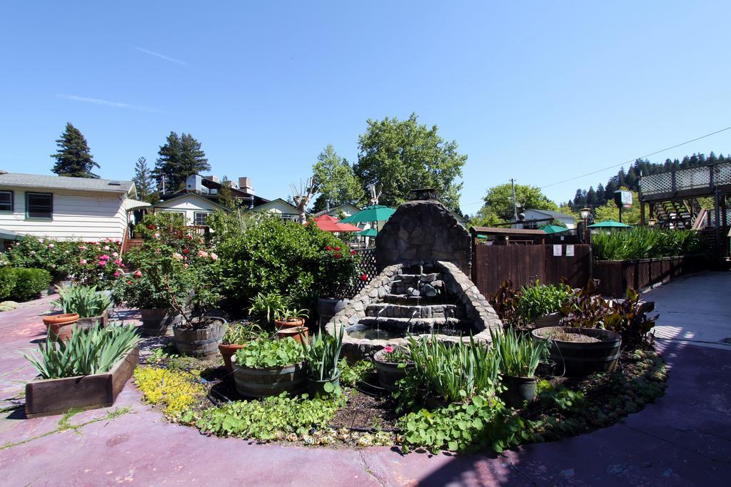 The Woods Hotel - Gay Lgbtq Cabins Guerneville Exterior photo