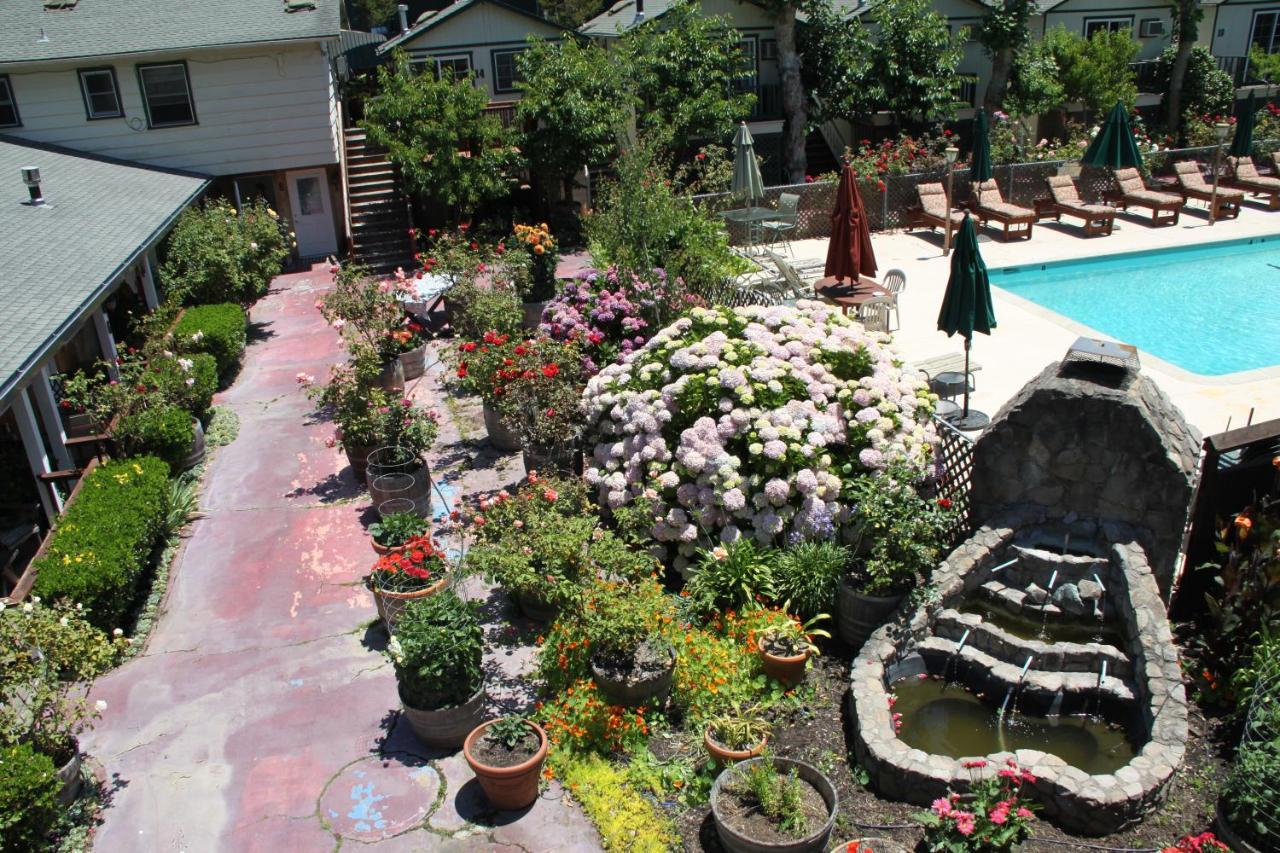 The Woods Hotel - Gay Lgbtq Cabins Guerneville Exterior photo